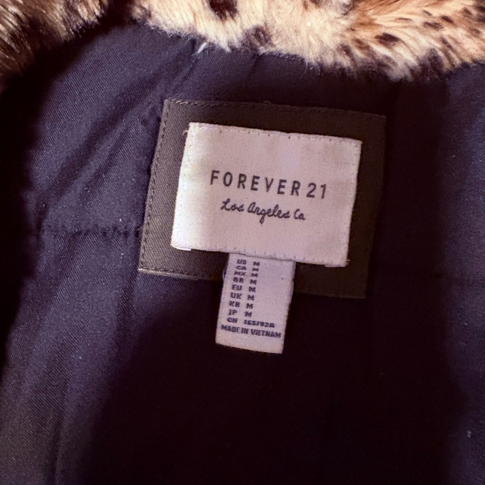 Leopard print fur Forever 21 hooded parka jacket - Picture 2 of 7